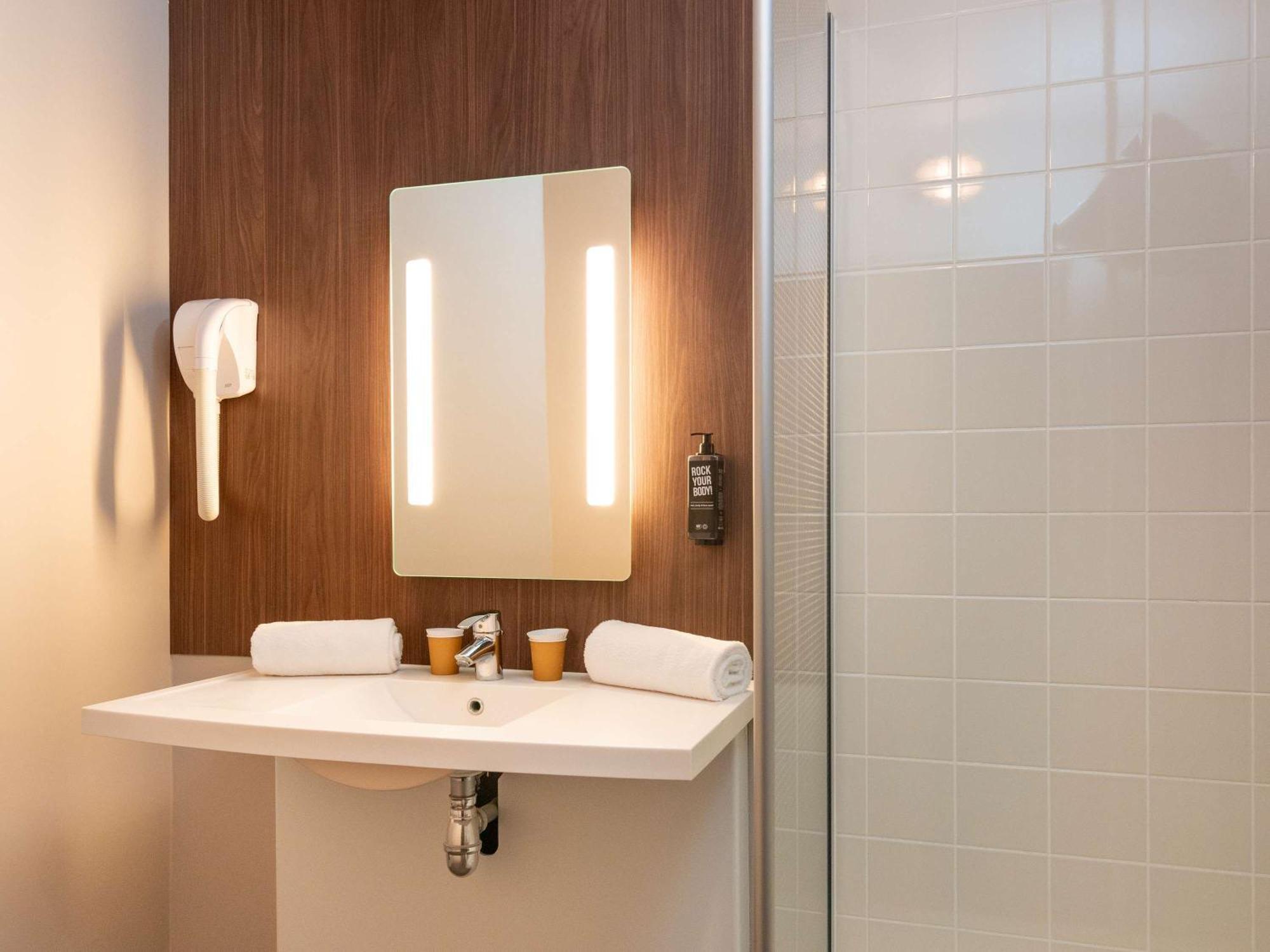 فندق Ibis Styles Rouen Parc Expos Zenith سا إتْيِنْ دو رو المظهر الخارجي الصورة